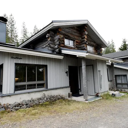 Lempikoengaes, 2 Ruka-pyhae Skipasses Included, Close To Skibus